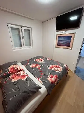 Calypso Biograd Na Moru